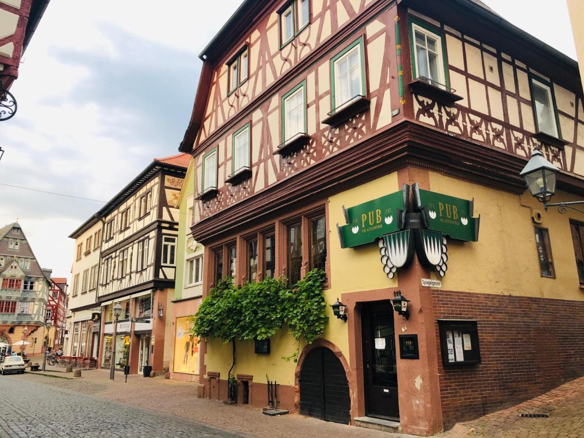 Pub 111 - Die Altstadt Unterkunft Miltenberg Exterior foto